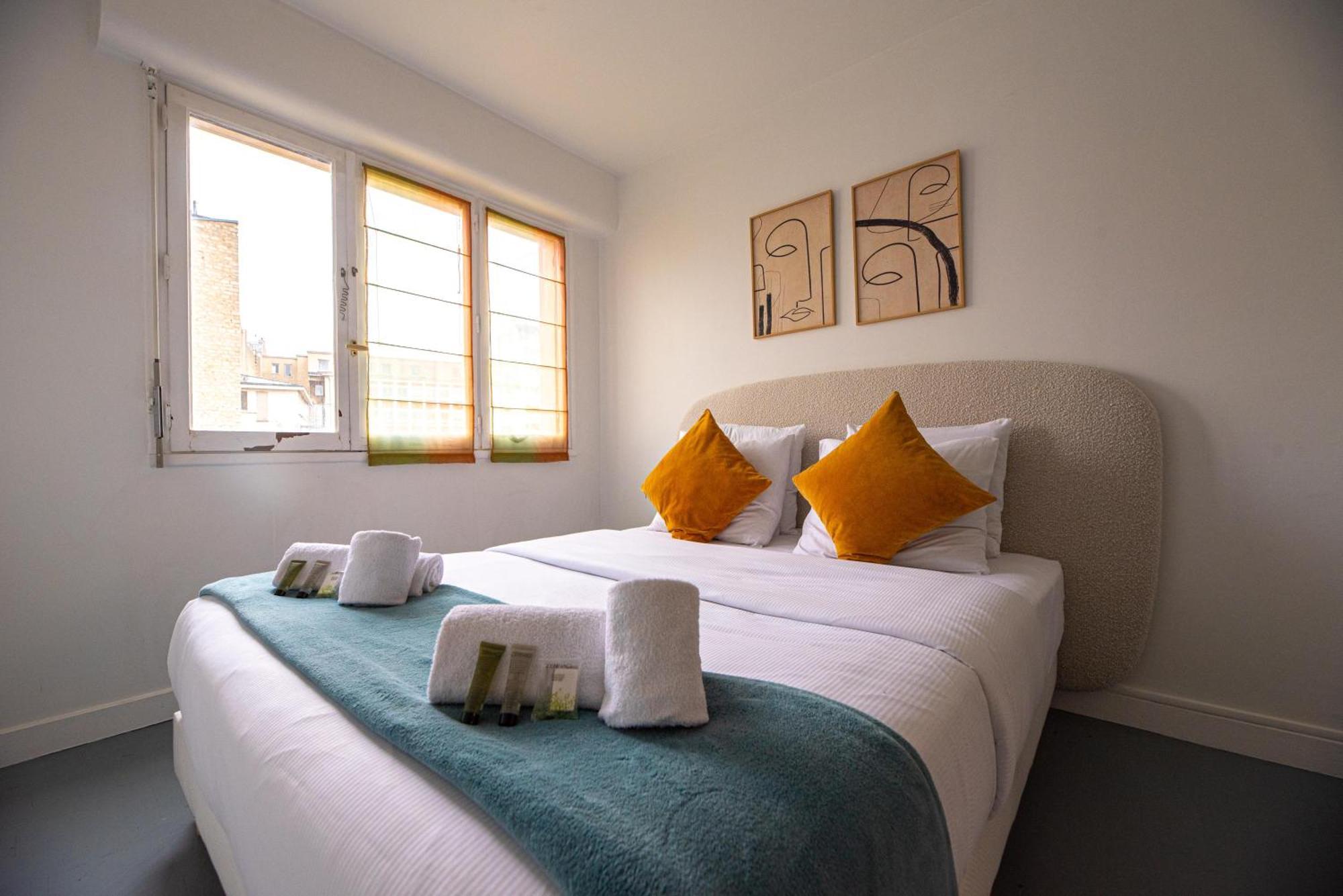 Cia - Pereire, Spacious Flat With Balcony * Paris